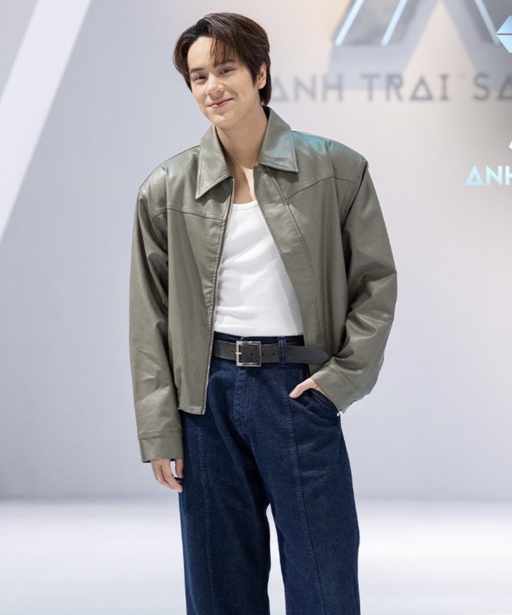 Vì sao Nanon Korapat - mỹ nam gốc Việt tại "Anh trai say hi" nổi tiếng đình đám ở xứ sở chùa Vàng?- Ảnh 1.