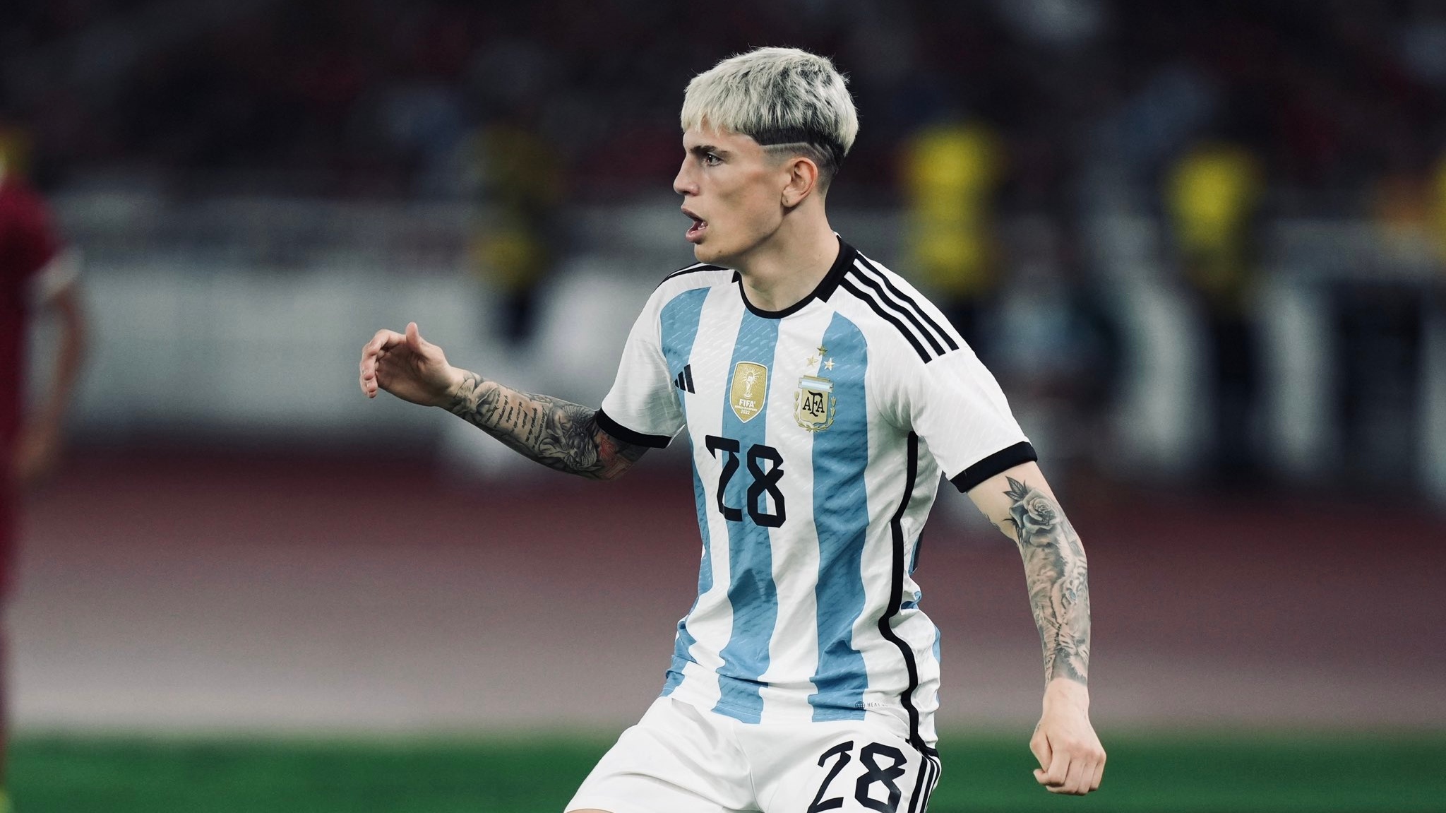 Tin sáng (16/6): Hà Nội FC chi 1 triệu USD “lót tay” để giữ chân Tuấn Hải?- Ảnh 2.