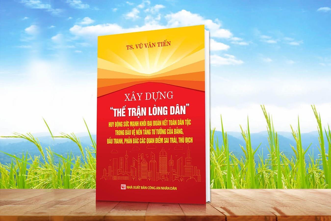 Ra mắt cuốn sách mới về bảo vệ nền tảng tư tưởng của Đảng- Ảnh 1.