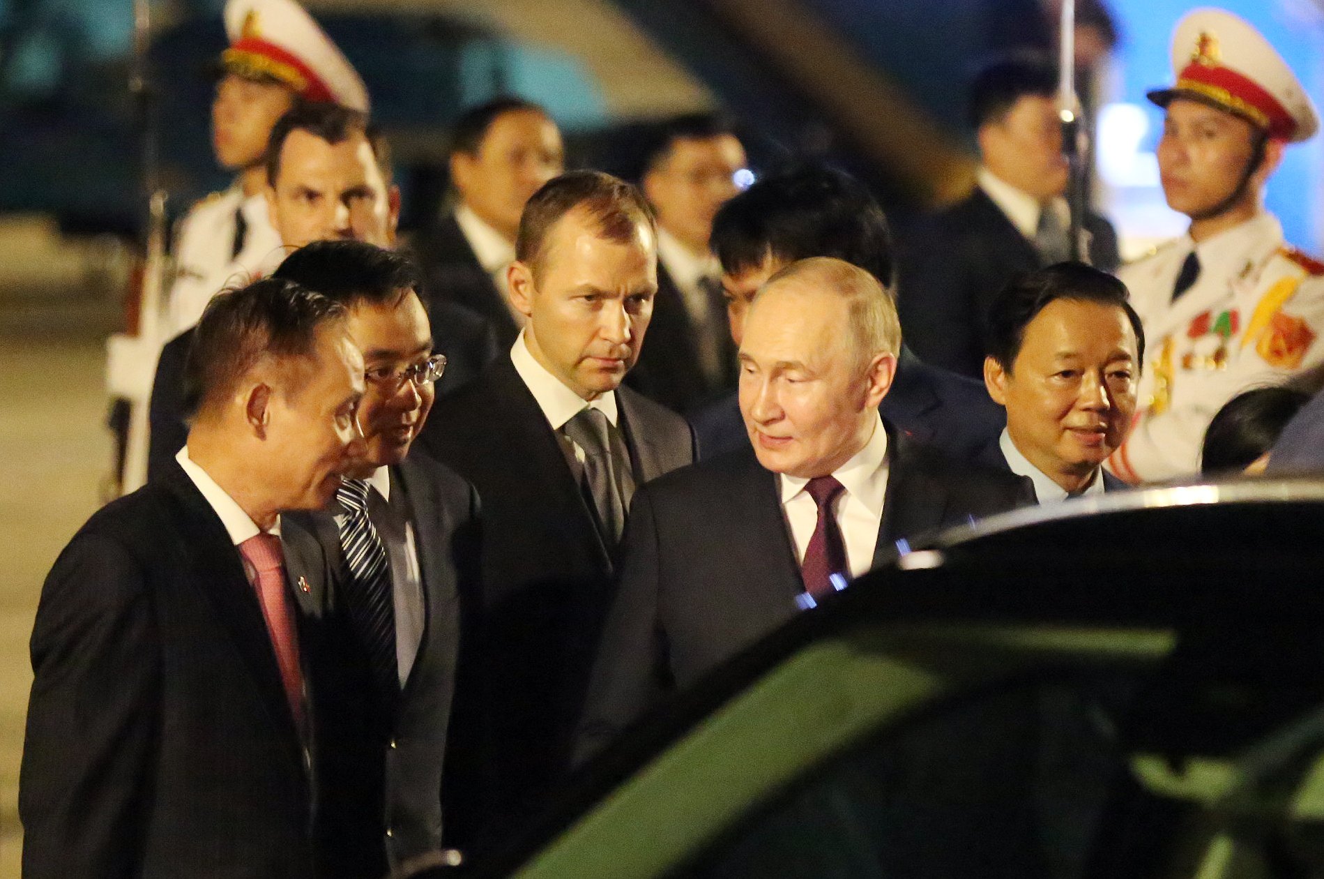 Toàn cảnh chuyến thăm Việt Nam của Tổng thống Nga Vladimir Putin- Ảnh 6.
