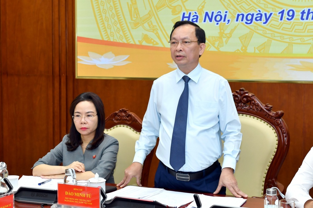 Phó Thống đốc: Điều chuyển chỉ tiêu tăng trưởng tín dụng không phụ thuộc câu chuyện xin - cho của ngân hàng- Ảnh 2. Phó Thống đốc: Điều chuyển chỉ tiêu tăng trưởng tín dụng không phụ thuộc câu chuyện xin - cho của ngân hàng- Ảnh 2.