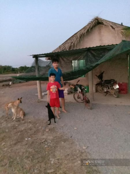 Nhờ báo chí lên tiếng, cây cầu "trái phép" được tồn tại cho trẻ có đường đến trường- Ảnh 4.
