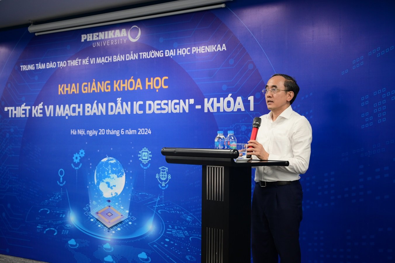 Ngành Thiết kế vi mạch bán dẫn ngày càng hút người học- Ảnh 2.