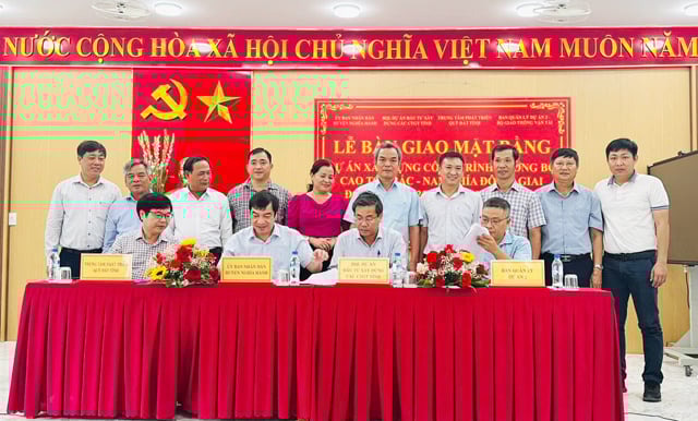 Mặt bằng cao tốc Bắc – Nam, đoạn Quảng Ngãi còn chỉ còn vướng….1 hộ- Ảnh 3.