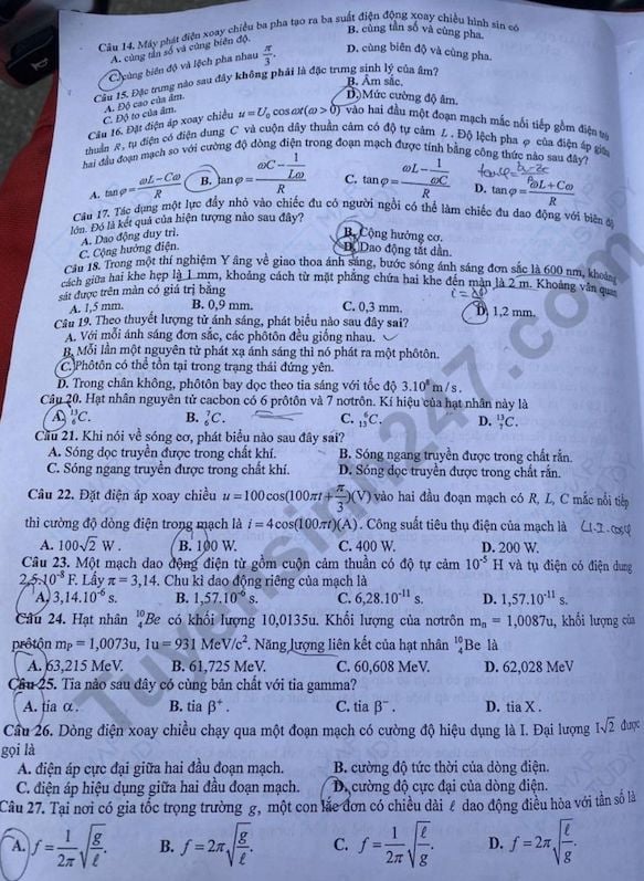 Đề thi thử môn Vật lý tốt nghiệp THPT 2024 của Bắc Ninh- Ảnh 2.