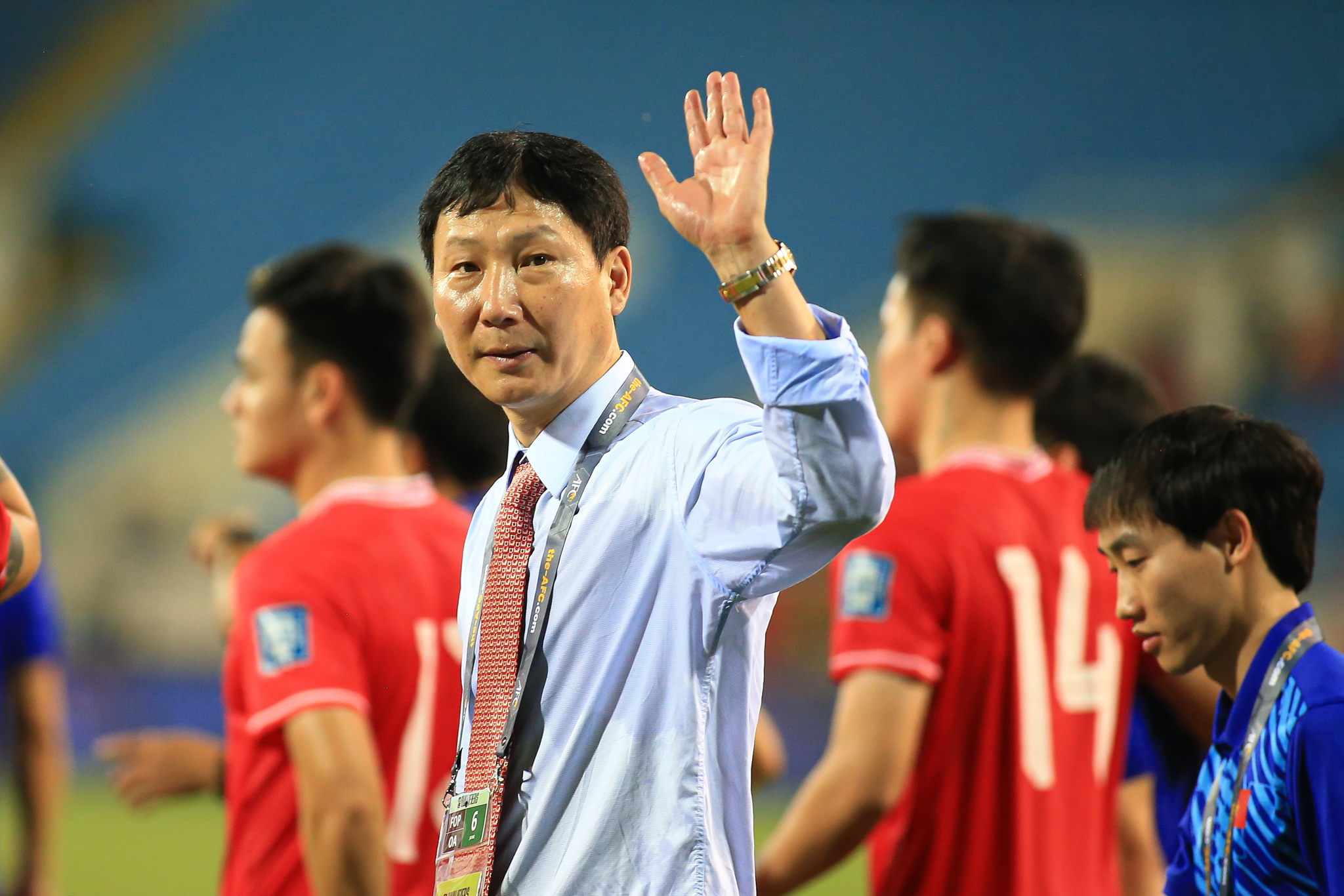 Tin sáng (25/6): HLV Kim Sang-sik tái tạo “vũ khí” thời thầy Park nhờ V.League?- Ảnh 1.