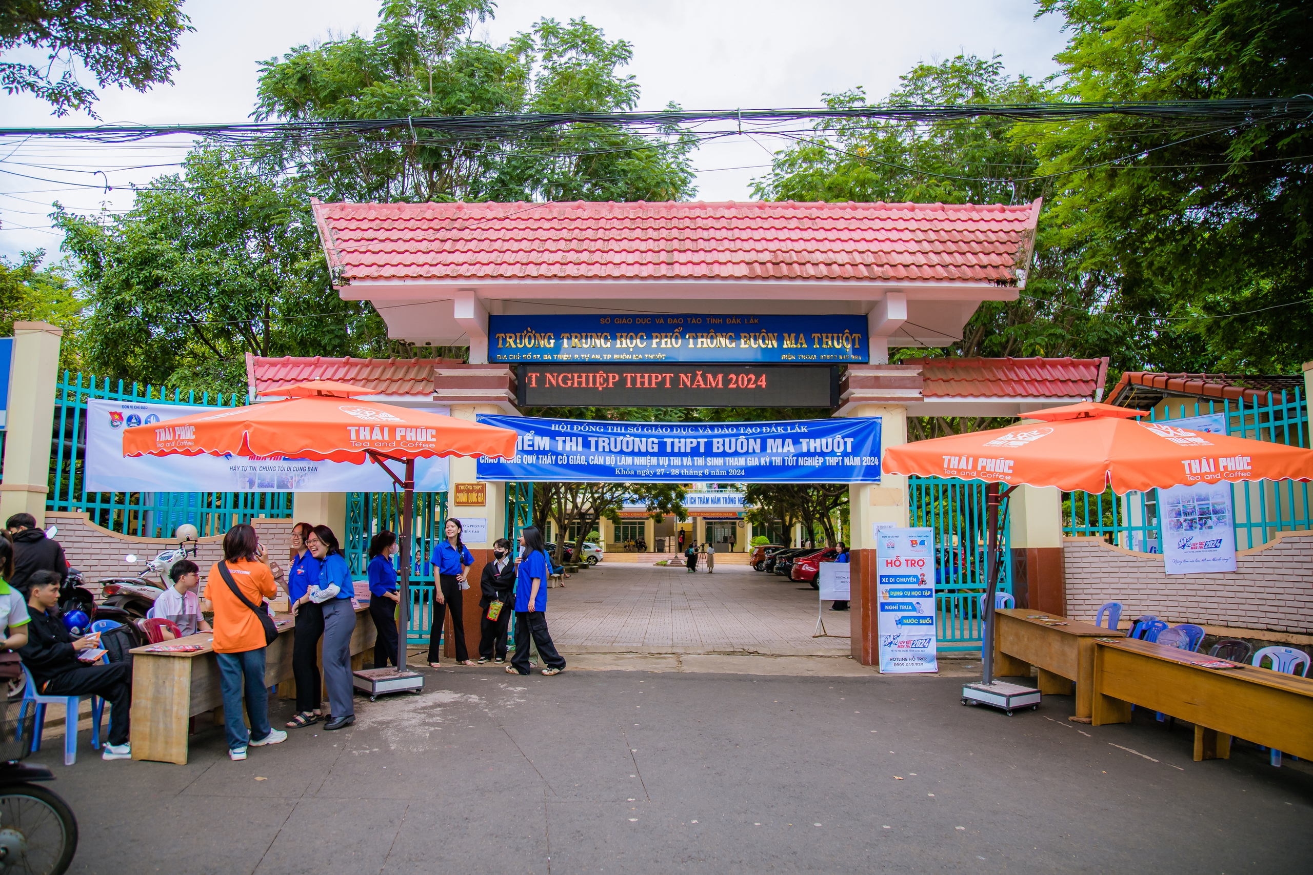 Tâm trạng của các sĩ tử ở Đắk Lắk trước kỳ thi tốt nghiệp THPT năm 2024- Ảnh 1.