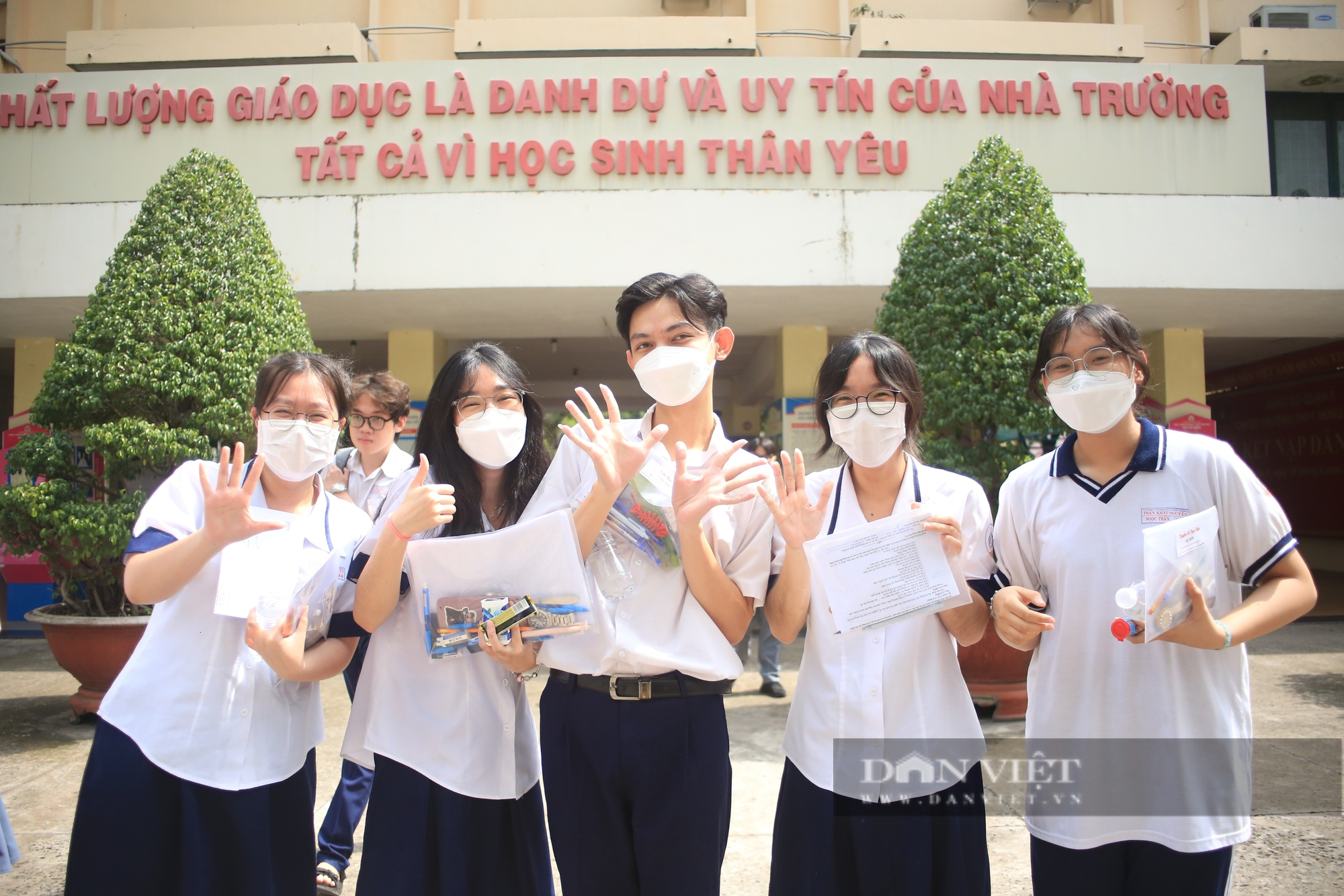 Giáo viên đánh giá đề văn năm nay: Thí sinh muốn đạt điểm cao phải cảm thụ văn học tốt- Ảnh 3.