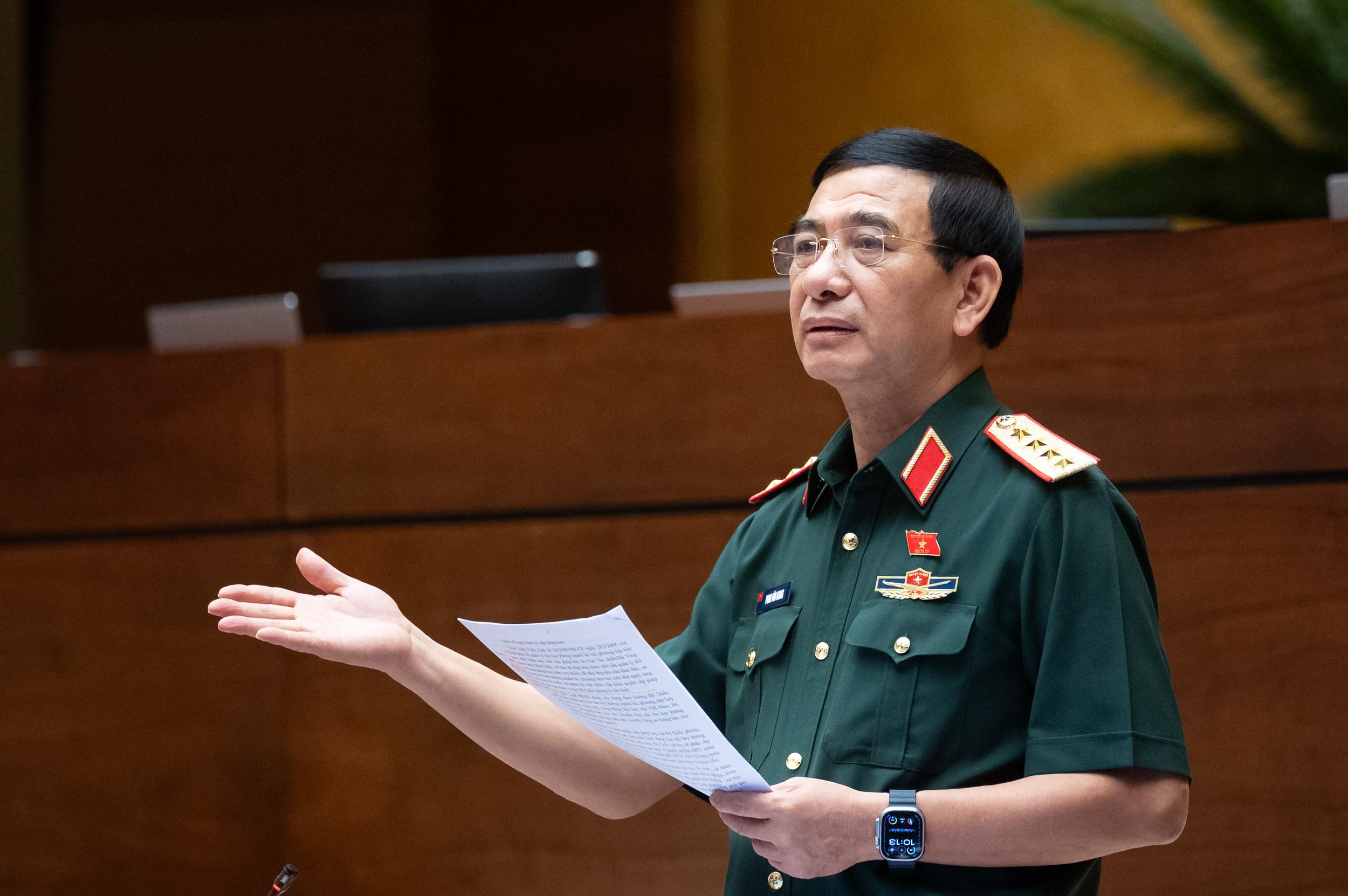 Bộ trưởng Bộ Quốc phòng và Bộ trưởng Bộ Công an có quyền đình chỉ chuyến bay không người lái- Ảnh 1.