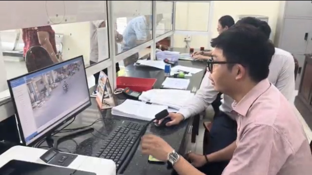 Camera và loa thông minh hỗ trợ công tác quản lý trật tự đô thị, ngăn tình trạng buôn bán, lấn chiếm lòng lề đường- Ảnh 1.