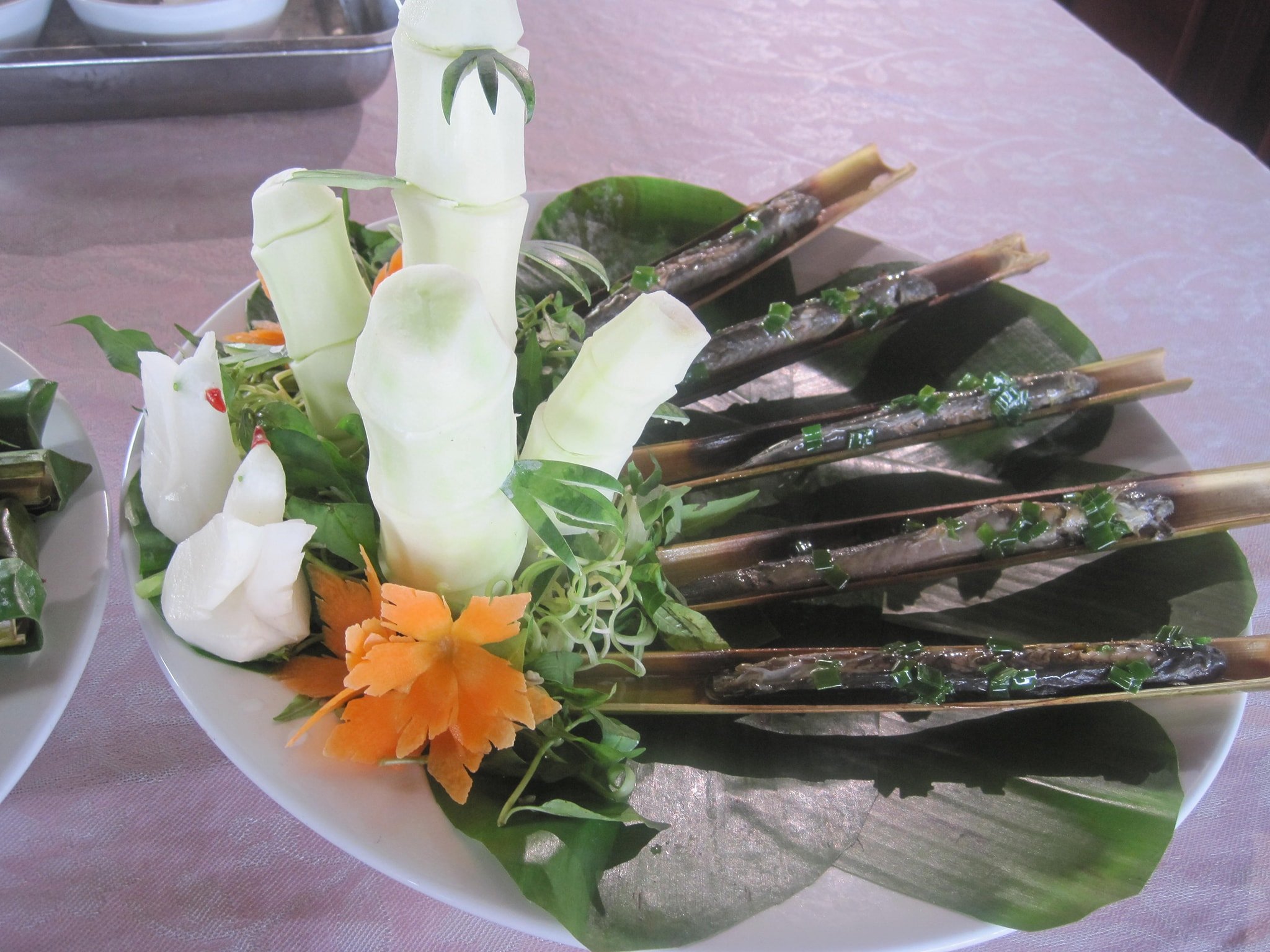 Cá kèo chế biến nhiều món ngon, ngon mắt, lạ miệng phải kể đến cá kèo nướng ống sậy miền Tây- Ảnh 3.