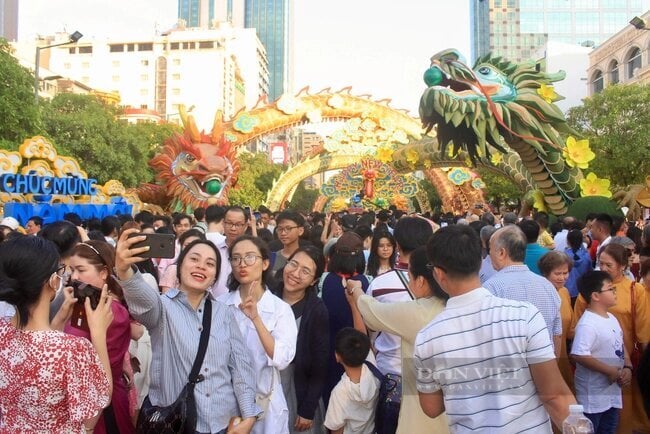 Một doanh nghiệp du lịch đạt doanh thu gần 8.000 tỷ đồng trong 6 tháng đầu năm 2024- Ảnh 3.