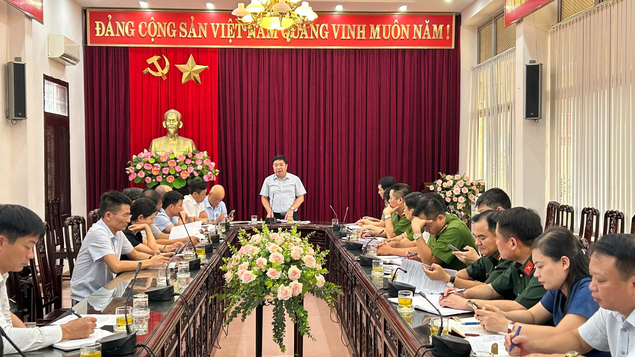 Những chiến công thầm lặng làm nên sắc màu lễ đăng quang... của Thép xanh Nam Định- Ảnh 2.