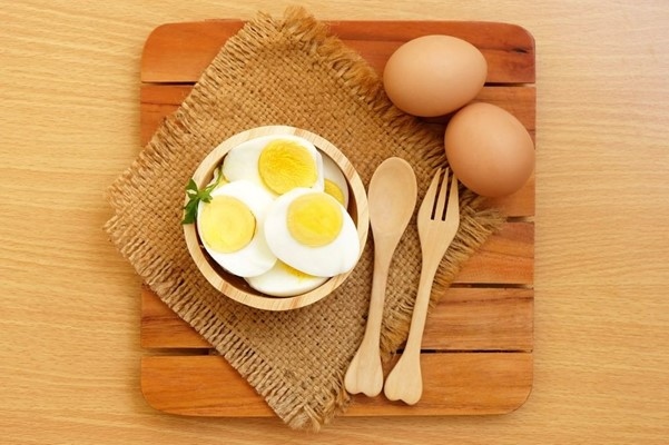 Ăn trứng gà vào buổi sáng có lợi ích sức khỏe đáng kinh ngạc- Ảnh 2. Ăn trứng gà vào buổi sáng có lợi ích sức khỏe đáng kinh ngạc- Ảnh 2.