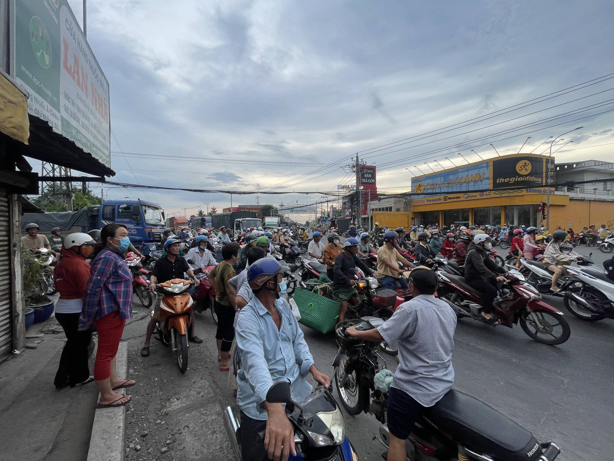 Cửa khẩu quốc tế Bình Hiệp, Long An phát triển ì ạch, vì sao?- Ảnh 2.