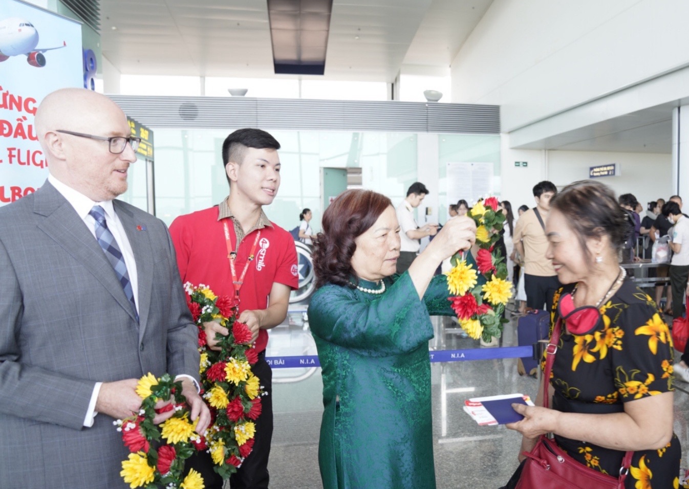 Tin vui: Vietjet khai trương đường bay kết nối Melbourne với Hà Nội, vé Thương gia khuyến mãi tới 50%- Ảnh 4.