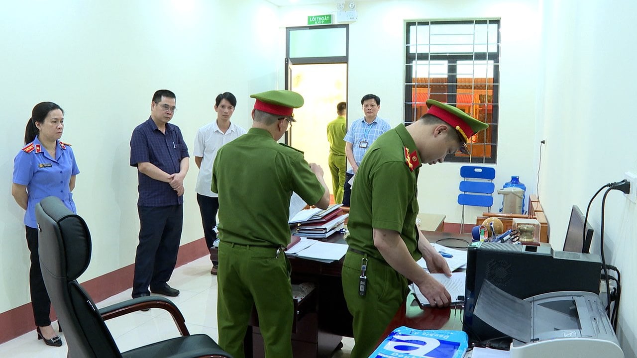TIN NÓNG 24 GIỜ QUA: Nhóm đối tượng vô cớ tấn công người đi đường; tin mới vụ Trương Mỹ Lan, Vạn Thịnh Phát- Ảnh 8.