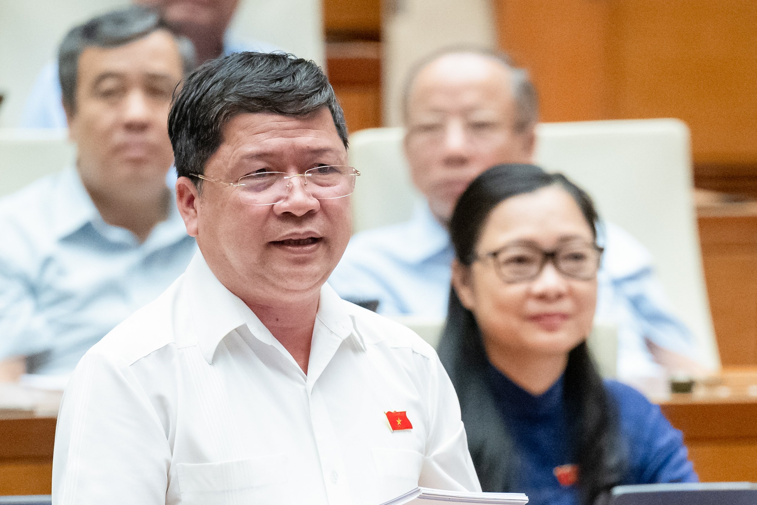 Phó Thủ tướng "hé lộ" kịch bản Việt Nam đầu tư ngành bán dẫn khi Trung Quốc, Hàn Quốc đổ hàng tỷ, chục tỷ USD- Ảnh 3.