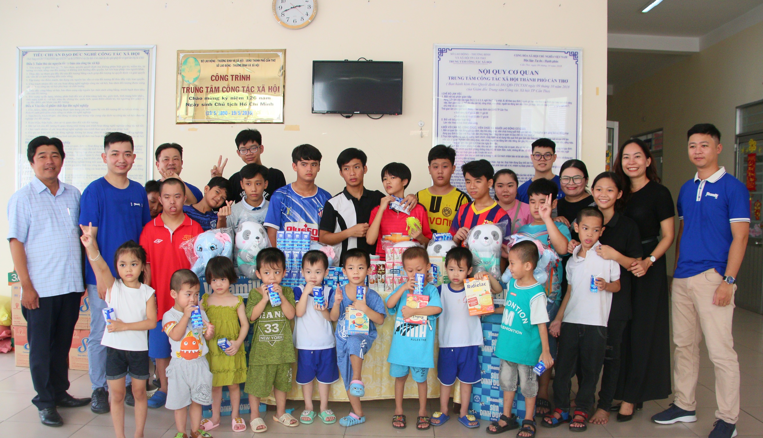 Nhiều hoạt động cho trẻ em từ Vinamilk nhân dịp Quốc tế thiếu nhi và khởi động mùa hè 2024- Ảnh 1.