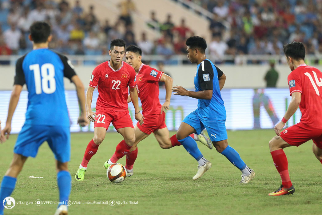 CĐV Indonesia “trù ẻo” ĐT Việt Nam- Ảnh 1.