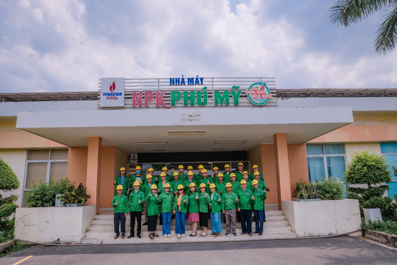 Đoàn khách hàng tiêu biểu tham quan Nhà máy Đạm Phú Mỹ: Tri ân và gắn kết- Ảnh 4.