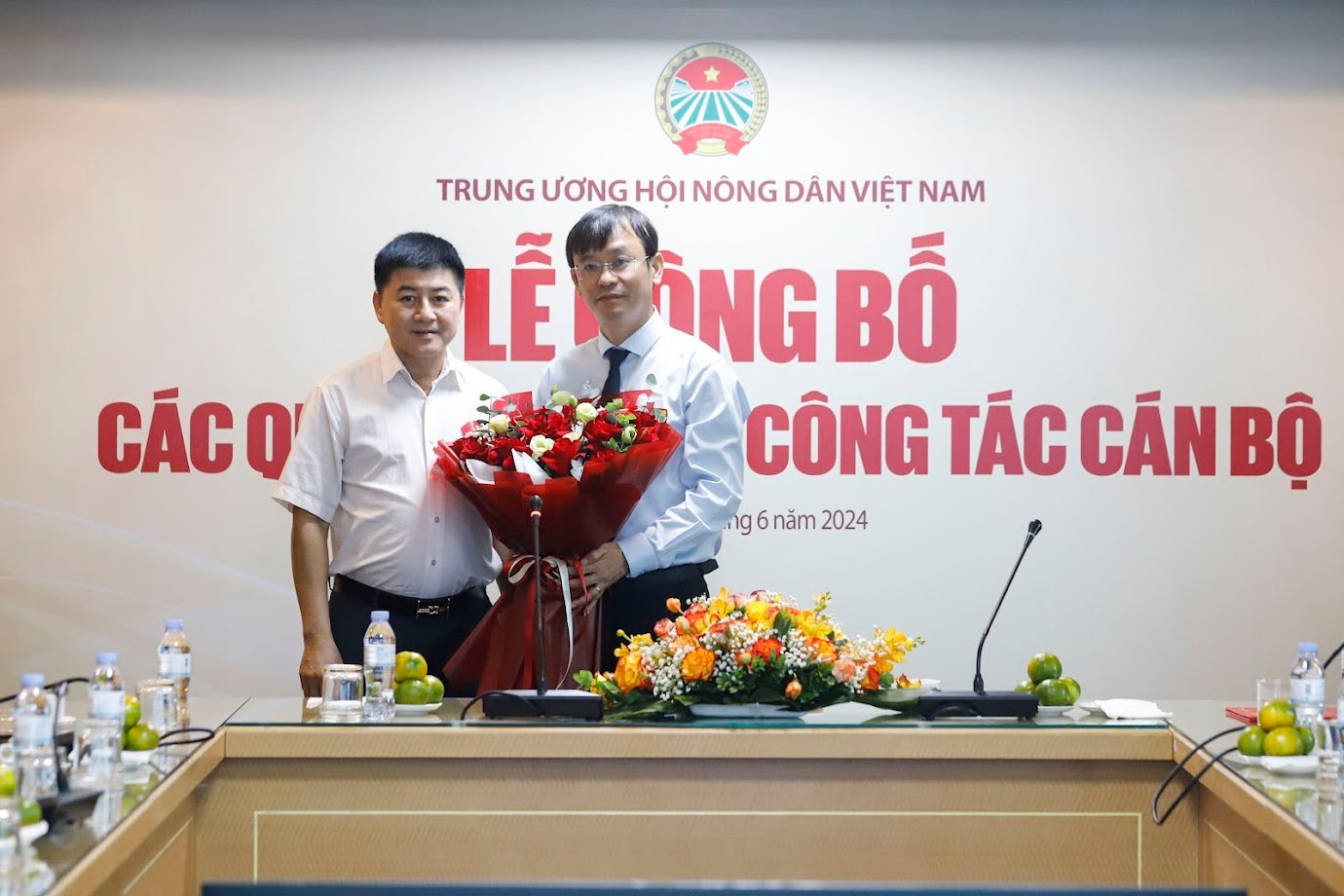 Nhà báo Nguyễn Văn Hoài được bổ nhiệm giữ chức vụ Tổng Biên tập Báo Nông thôn Ngày nay/Điện tử Dân Việt- Ảnh 7.