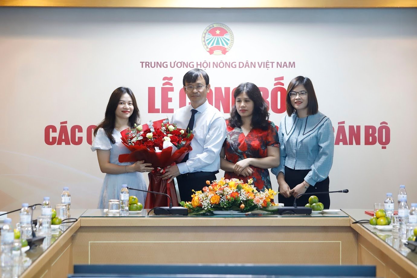 Nhà báo Nguyễn Văn Hoài được bổ nhiệm giữ chức vụ Tổng Biên tập Báo Nông thôn Ngày nay/Điện tử Dân Việt- Ảnh 19.