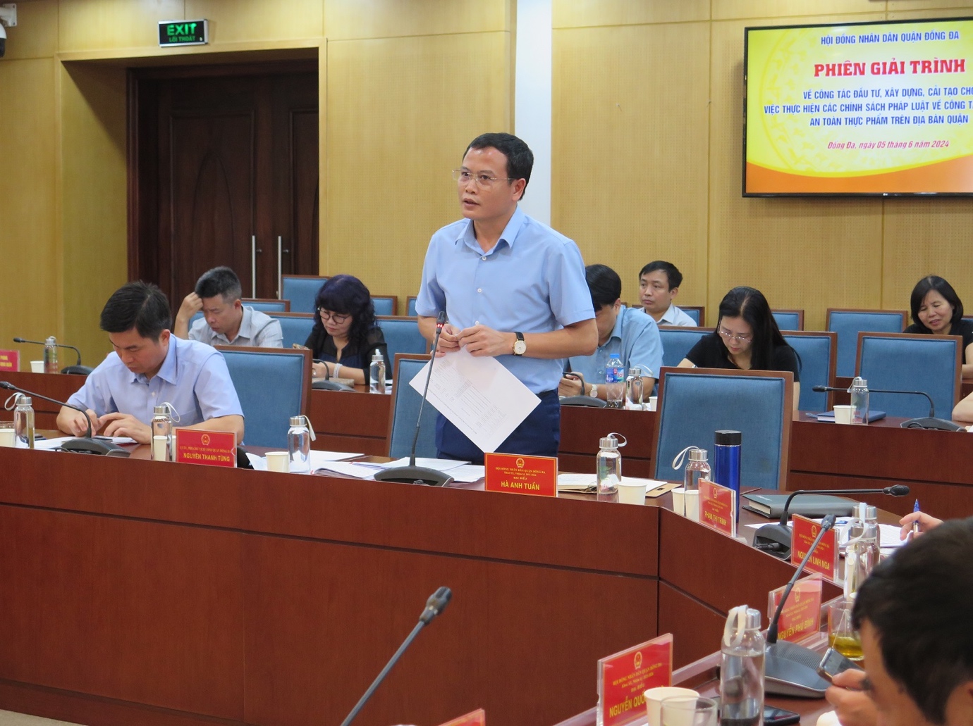 Quận Đống Đa tiến hành giải trình về “công tác đầu tư, xây dựng, cải tạo chợ và vệ sinh an toàn thực phẩm”- Ảnh 3.