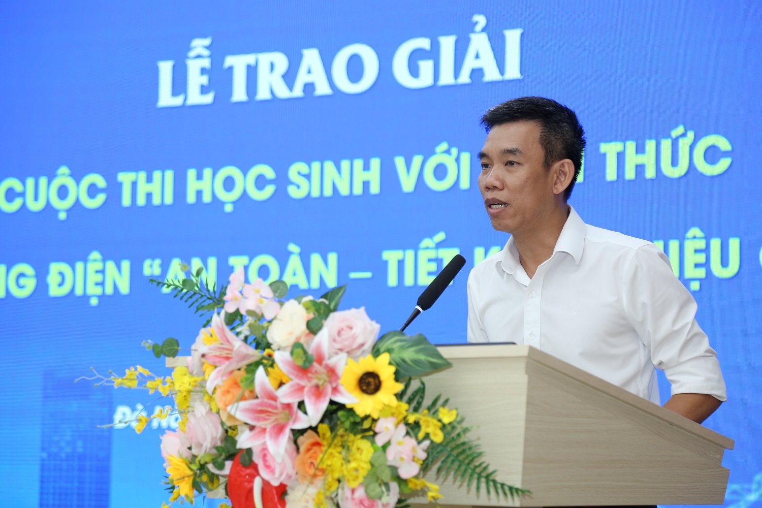 PC Đà Nẵng tổ chức trao giải Cuộc thi “Học sinh với kiến thức sử dụng điện an toàn – tiết kiệm – hiệu quả”- Ảnh 3.
