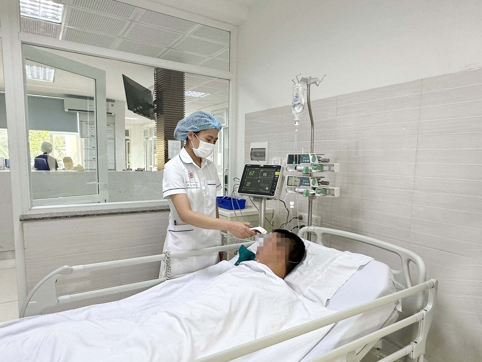 Sốc nhiễm trùng, ngộ độc tiêu hóa sau khi ăn bánh cuốn- Ảnh 1.