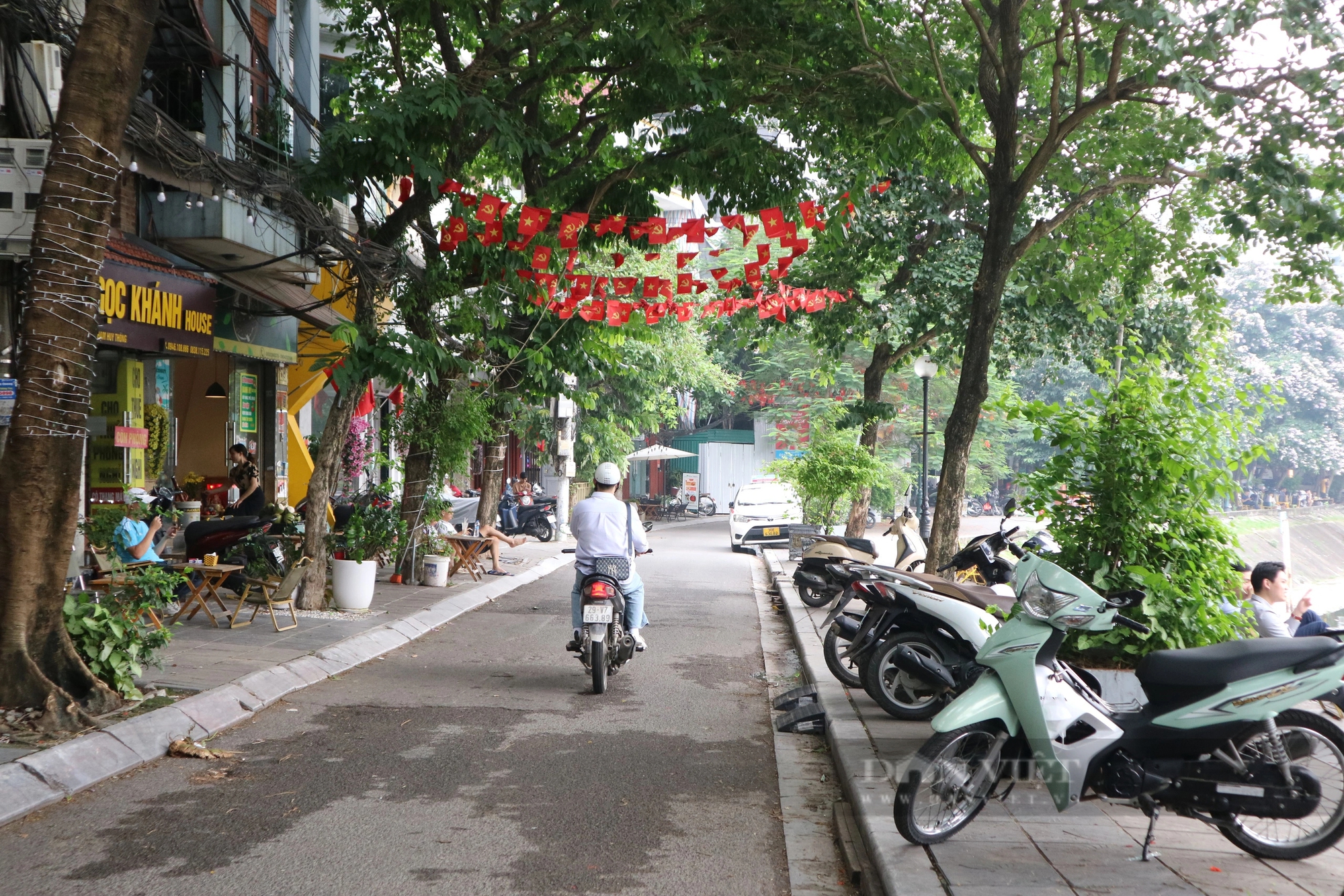 Hồ Ngọc Khánh trước khi được đầu tư 30 tỷ đồng để cải tạo- Ảnh 5.