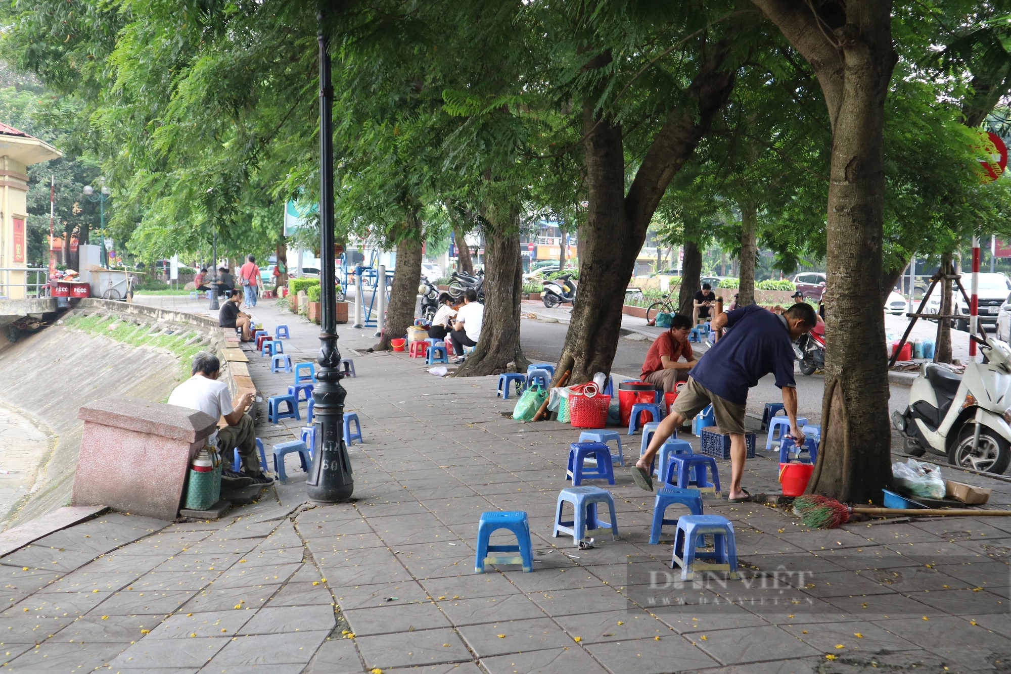 Hồ Ngọc Khánh trước khi được đầu tư 30 tỷ đồng để cải tạo- Ảnh 7.