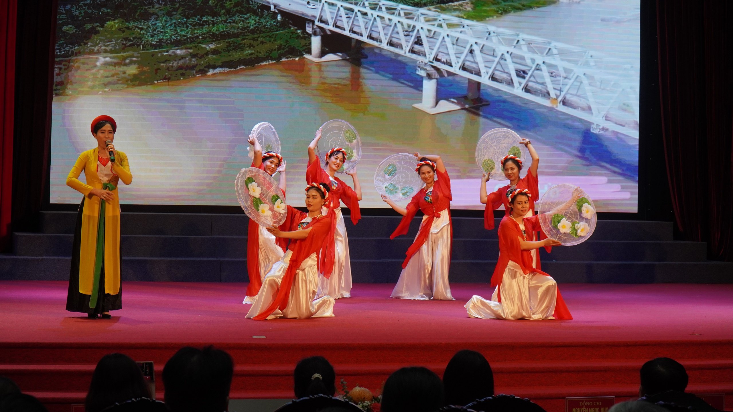 Bắc Ninh: Hội Nông dân thị xã Thuận Thành tổ chức hội thi tuyên truyền viên giỏi năm 2024- Ảnh 4.