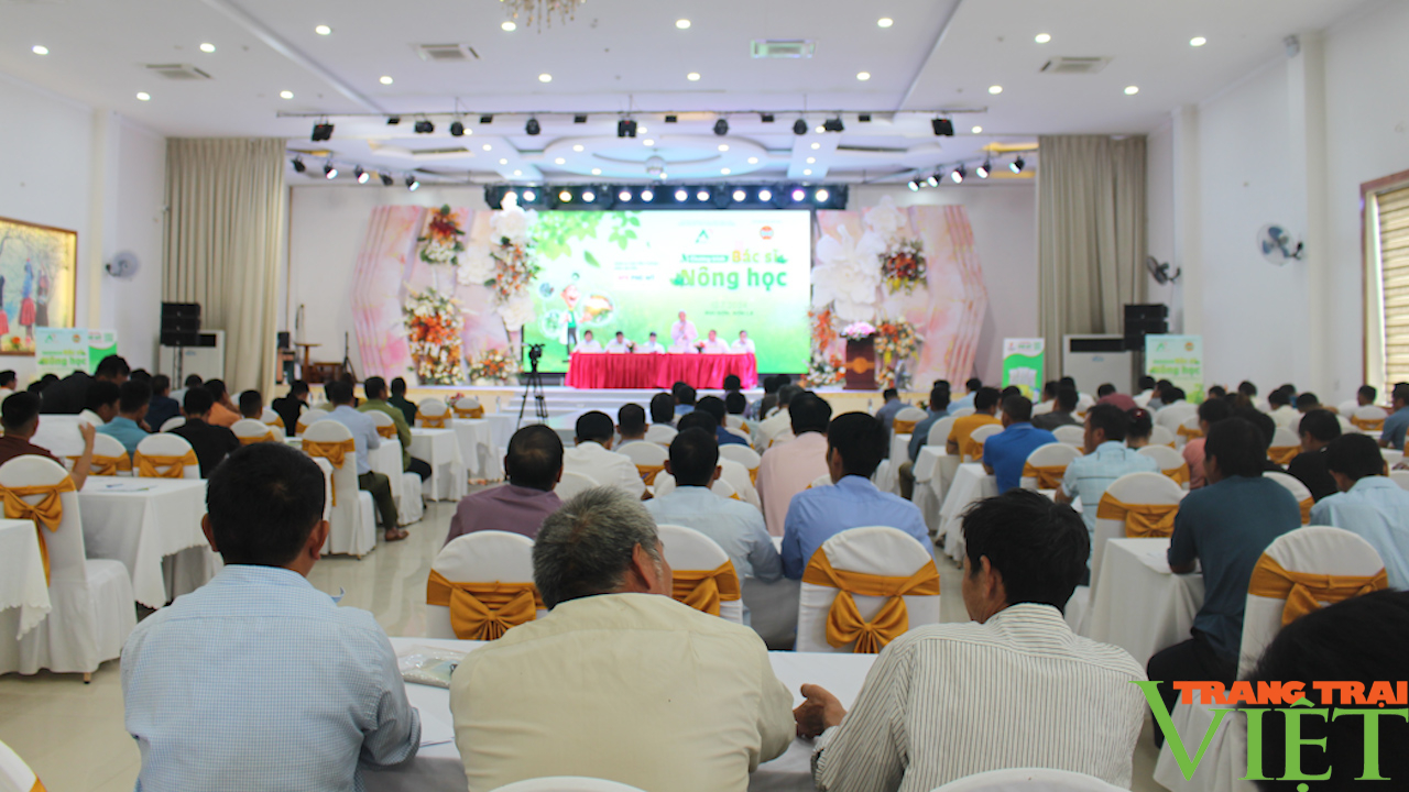 Xuống huyện nghe các nhà khoa học bầy cánh làm giàu từ nông nghiệp- Ảnh 1. Xuống huyện nghe các nhà khoa học bầy cánh làm giàu từ nông nghiệp- Ảnh 1.