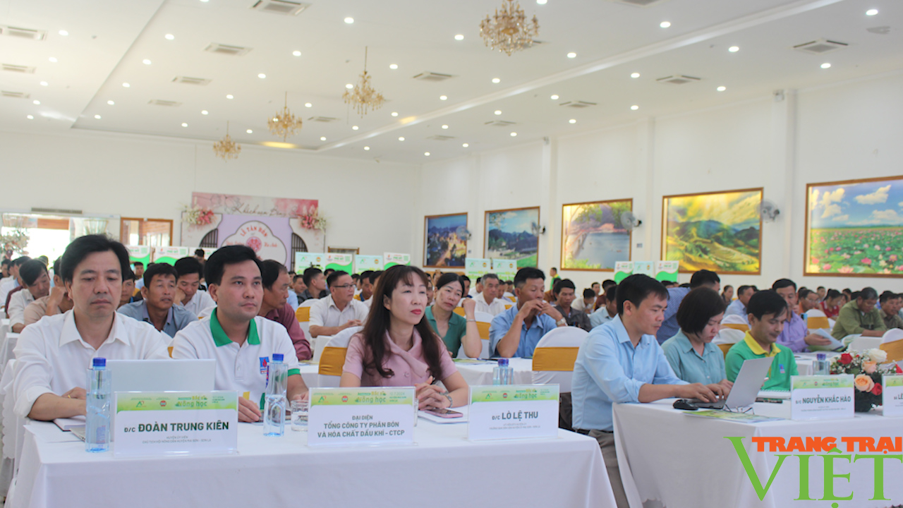 Xuống huyện nghe các nhà khoa học bầy cánh làm giàu từ nông nghiệp- Ảnh 7. Xuống huyện nghe các nhà khoa học bầy cánh làm giàu từ nông nghiệp- Ảnh 7.