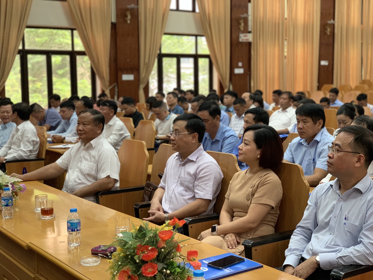 Khai giảng lớp bồi dưỡng nghiệp vụ công tác Hội cho Chủ tịch Hội Nông dân cấp xã năm 2024- Ảnh 2.