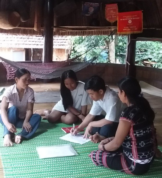 Tổ tiết kiệm và vay vốn - “Cánh tay nối dài” đưa vốn đến với hộ nghèo Tây Giang (Quảng Nam)- Ảnh 1.