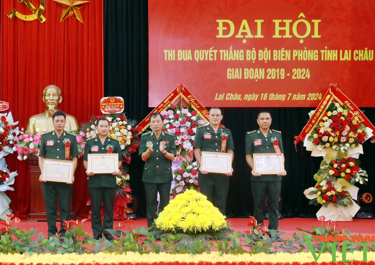 Chủ tịch UBND tỉnh Lai Châu Lê Văn Lương dự Đại hội thi đua quyết thắng Bộ đội Biên phòng- Ảnh 7. Chủ tịch UBND tỉnh Lai Châu Lê Văn Lương dự Đại hội thi đua quyết thắng Bộ đội Biên phòng- Ảnh 7.