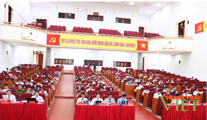 HĐND tỉnh Lai Châu thông qua 18 Nghị quyết quan trọng- Ảnh 1. HĐND tỉnh Lai Châu thông qua 18 Nghị quyết quan trọng- Ảnh 1.