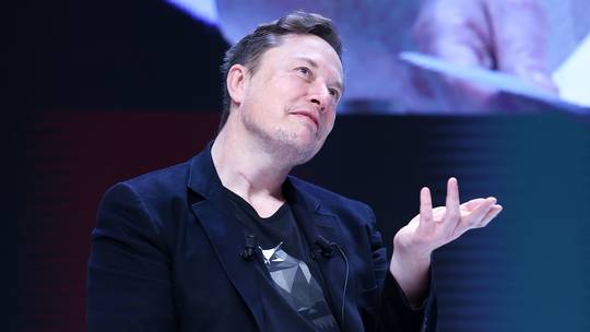 Ông Biden cáo buộc tỷ phú Elon Musk "mua chuộc bầu cử"- Ảnh 1.