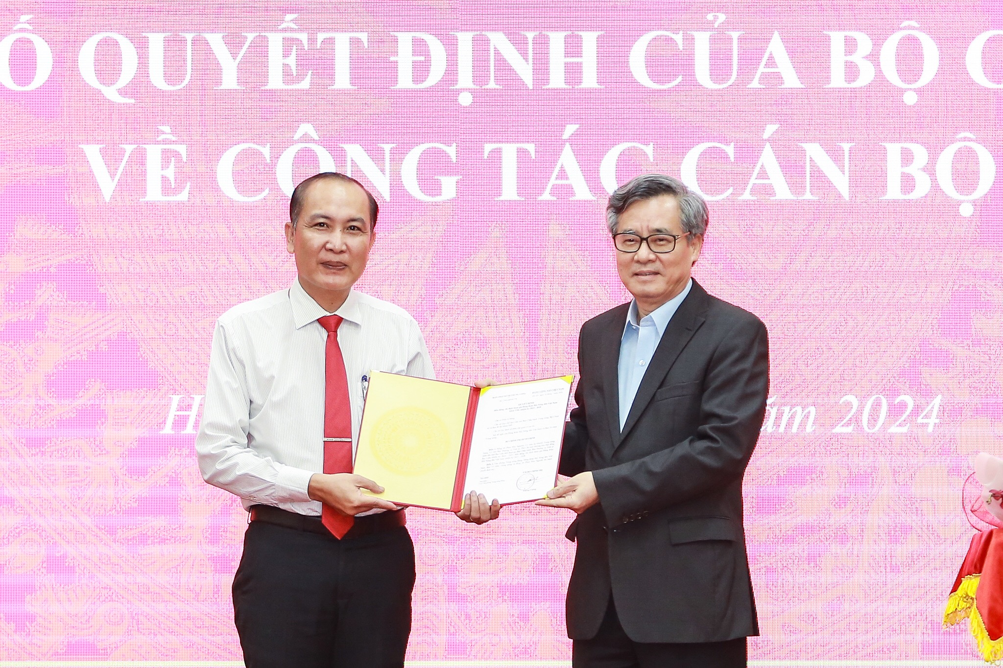 Bộ Chính trị điều động, chỉ định đồng chí Phan Như Nguyện tham gia Đảng đoàn Hội Nông dân Việt Nam- Ảnh 1.