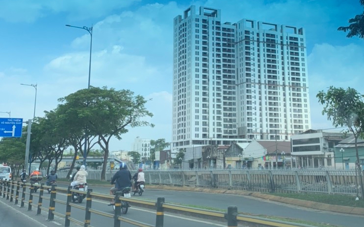 Nguy cơ nhiều chủ đầu tư chậm bàn giao căn hộ 