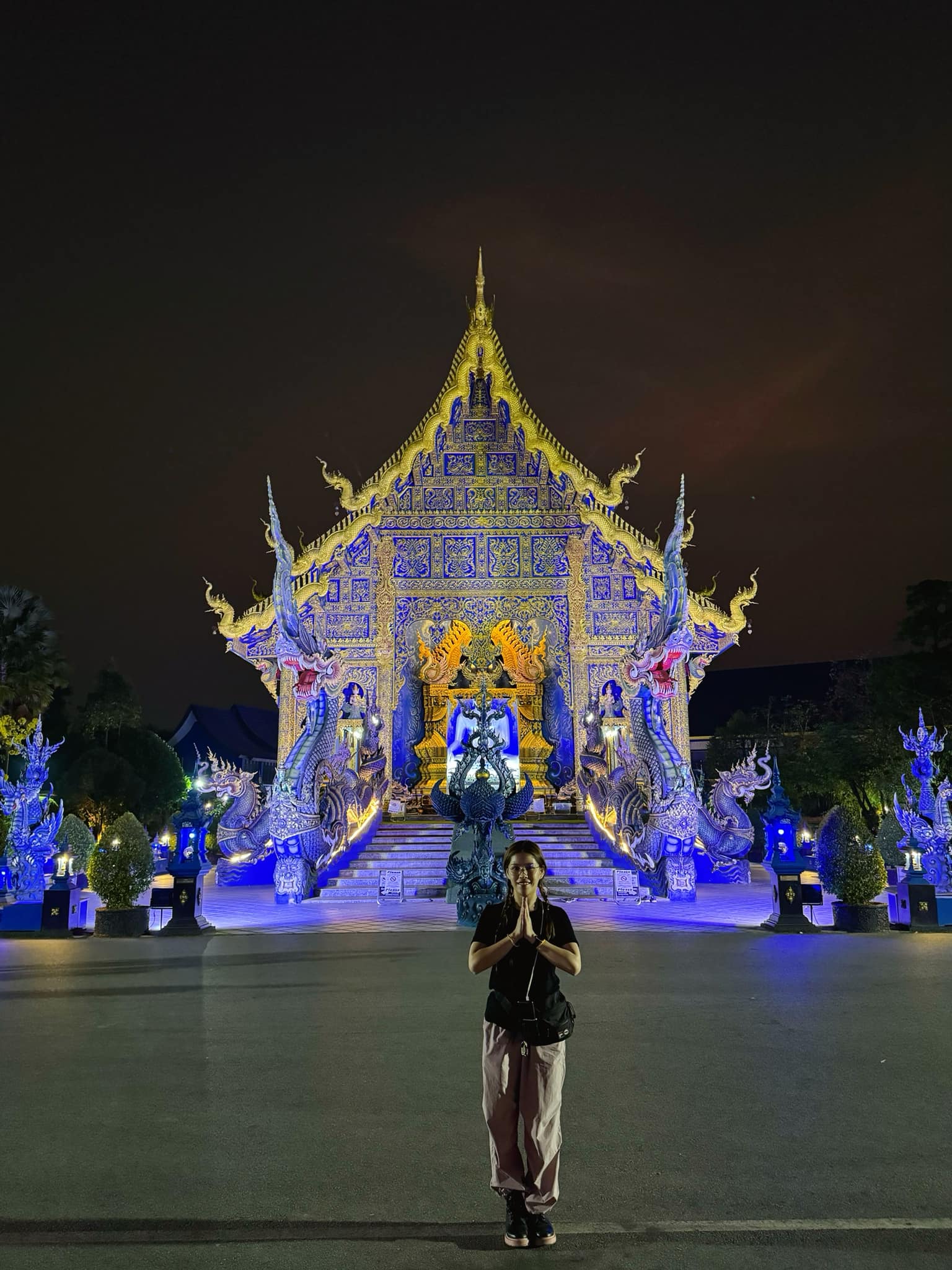 Hành trình xuyên biên giới: Khám phá vẻ đẹp hoang sơ, bình yên đến kỳ lạ- Ảnh 16.