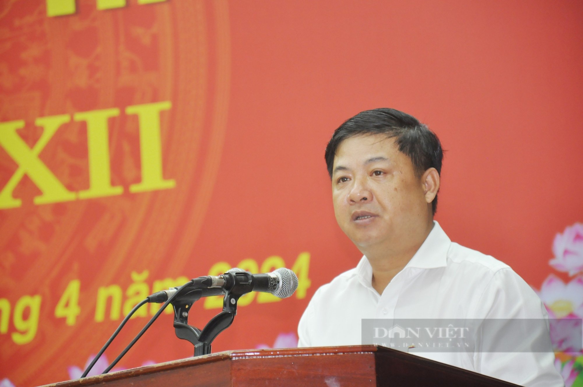 Bí thư Quảng Nam: Thêm một viên gạch làm vững chắc hơn nơi ở của hộ đồng bào nghèo- Ảnh 1.