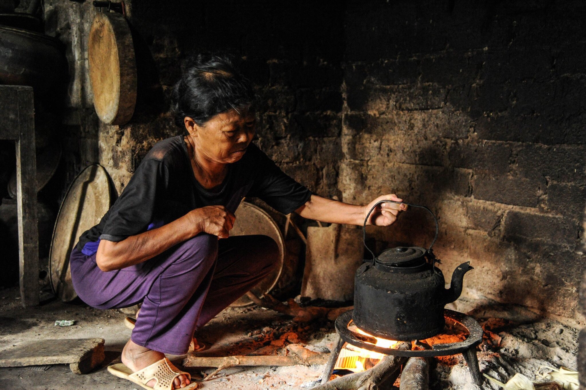 Cuộc sống khốn khó của gia đình ba thế hệ sống chung một mái nhà- Ảnh 4.