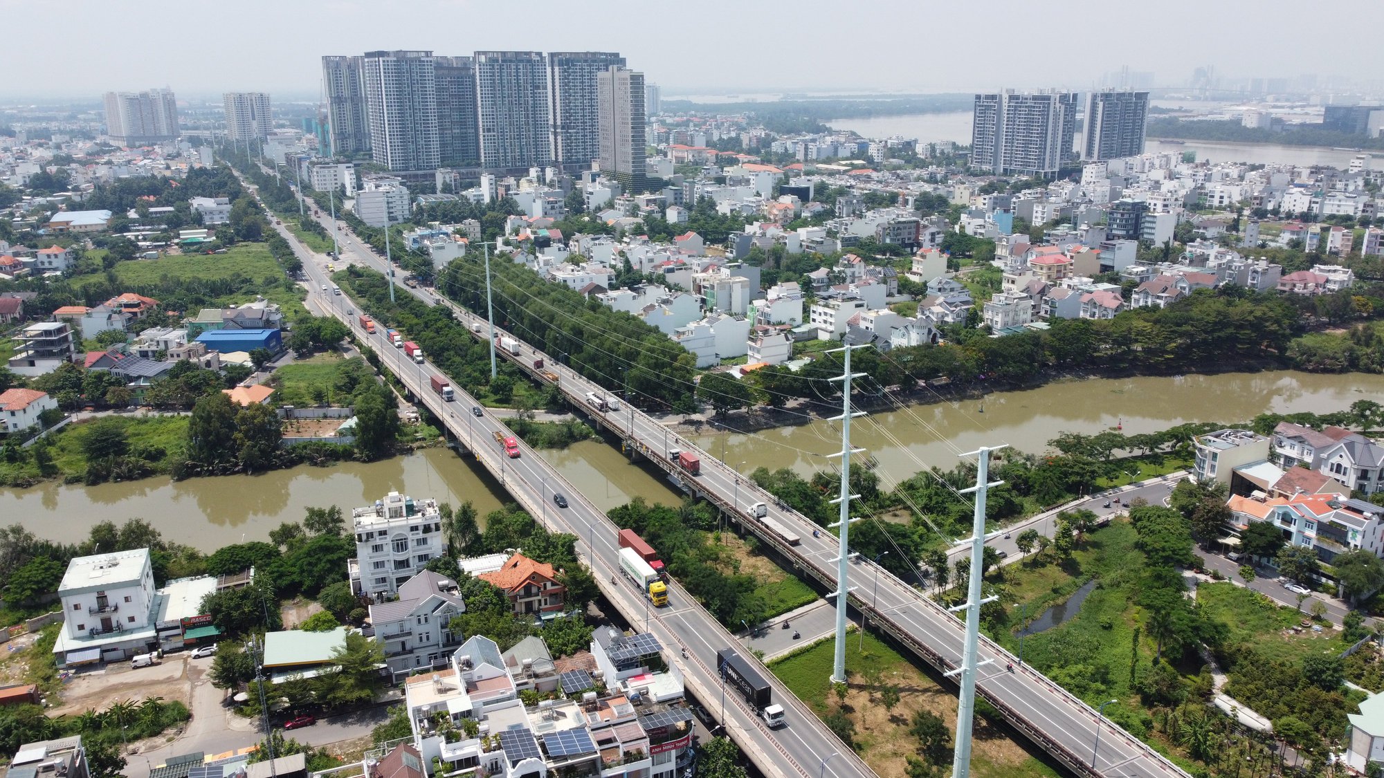 Giá đất mới nhiều nơi ở TP.HCM sẽ tăng 5 - 10 lần, sát hơn với giá thị trường- Ảnh 2.