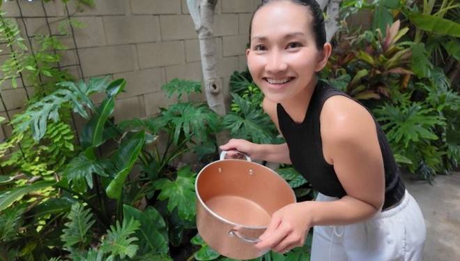 "'Em gái Tăng Thanh Hà" sang Mỹ sống, khoe không gian xanh mát- Ảnh 7.