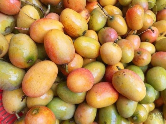 Loại quả xưa chẳng ai để ý tới, giờ thành đặc sản đổ bộ thành phố với giá lên tới 75.000 đồng/kg- Ảnh 2.