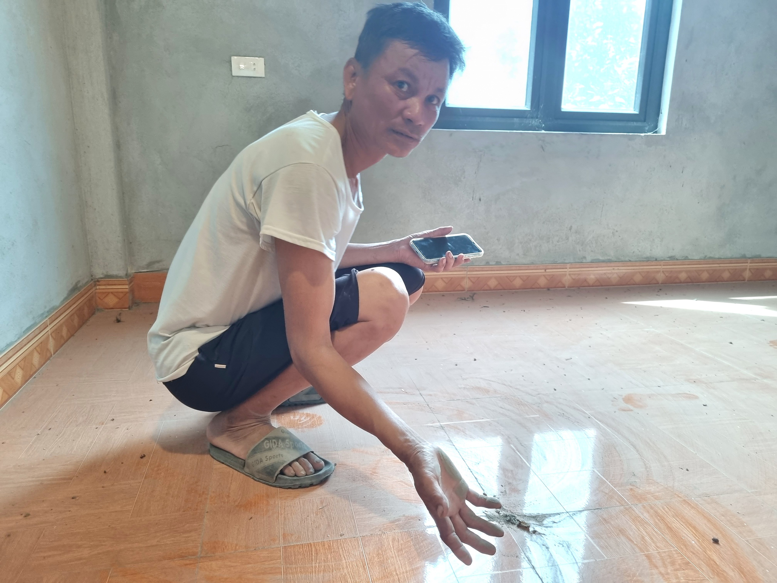 Vụ nổ mìn khai thác đá ảnh hưởng tới người dân ở Ninh Bình: Huyện Nho Quan đã vào cuộc kiểm tra- Ảnh 6.