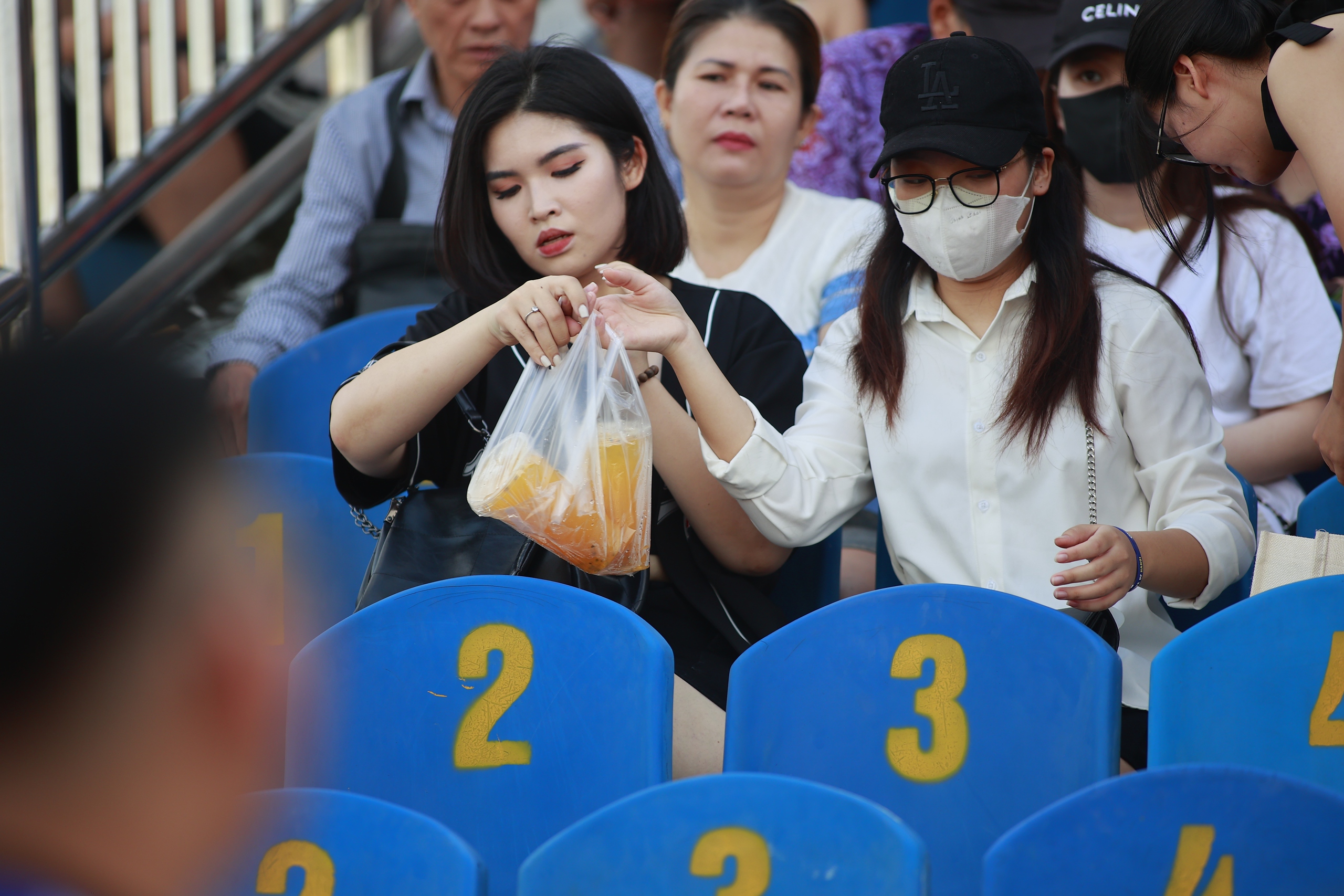 Văn Quyết trượt pen, Hà Nội FC mất cúp vào tay Đông Á Thanh Hóa- Ảnh 7.